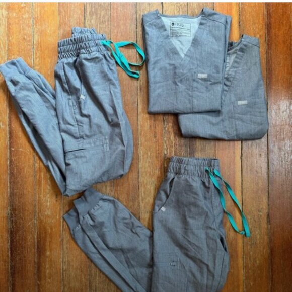 Figs Graphite Bundle XXS 1 Catarina Top, 1 High Waist Zamora Bottoms - Picture 1 of 3